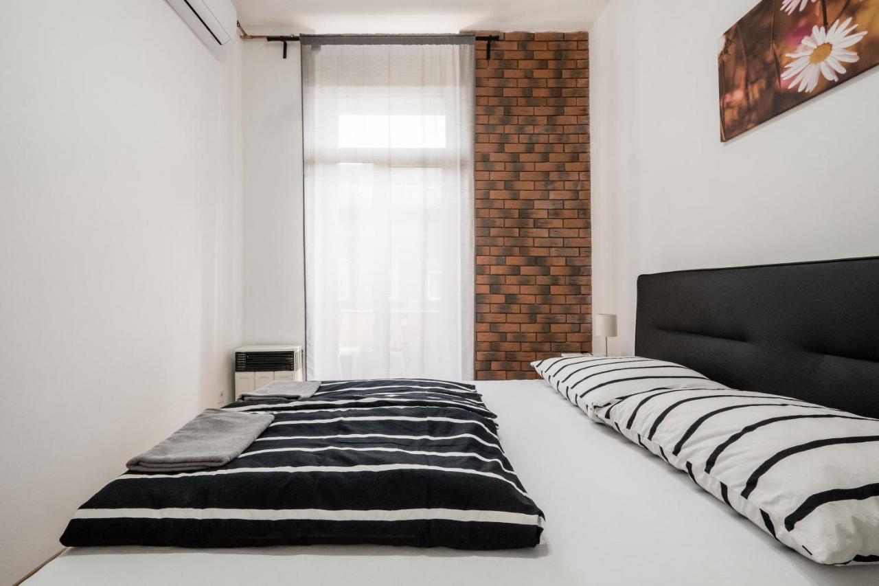 Apartman Jacuzzi And Privacy With 2 Balconies And Free Garage